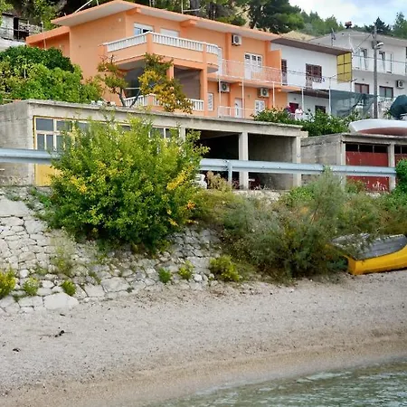 Apartman Dalmatia Διαμέρισμα *