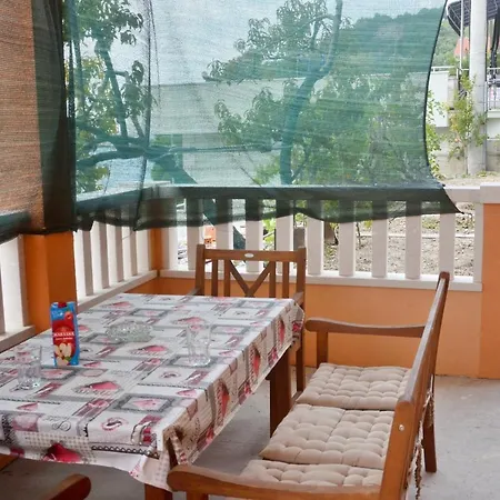 Διαμέρισμα Apartman Dalmatia *
