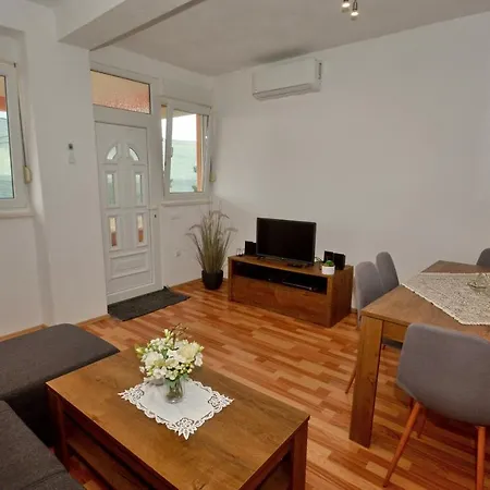 Apartman Dalmatia Jesenice (Split-Dalmatia)